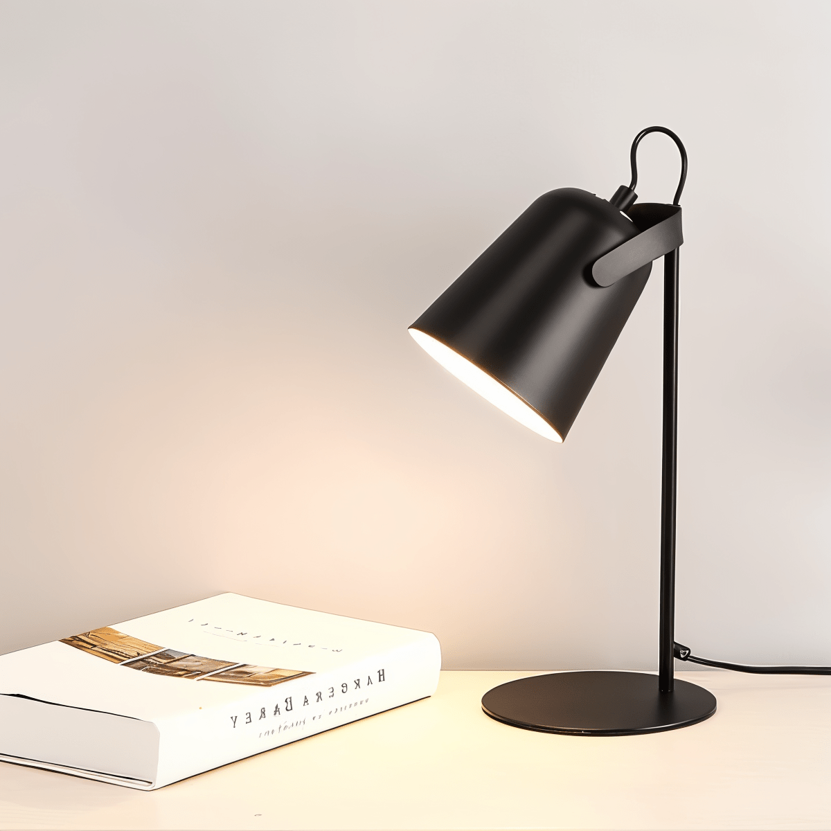 Schreibtischlampe Pastel Kreatives skandinavisches Design Beleuchten Sie Ihren Raum | Brehn