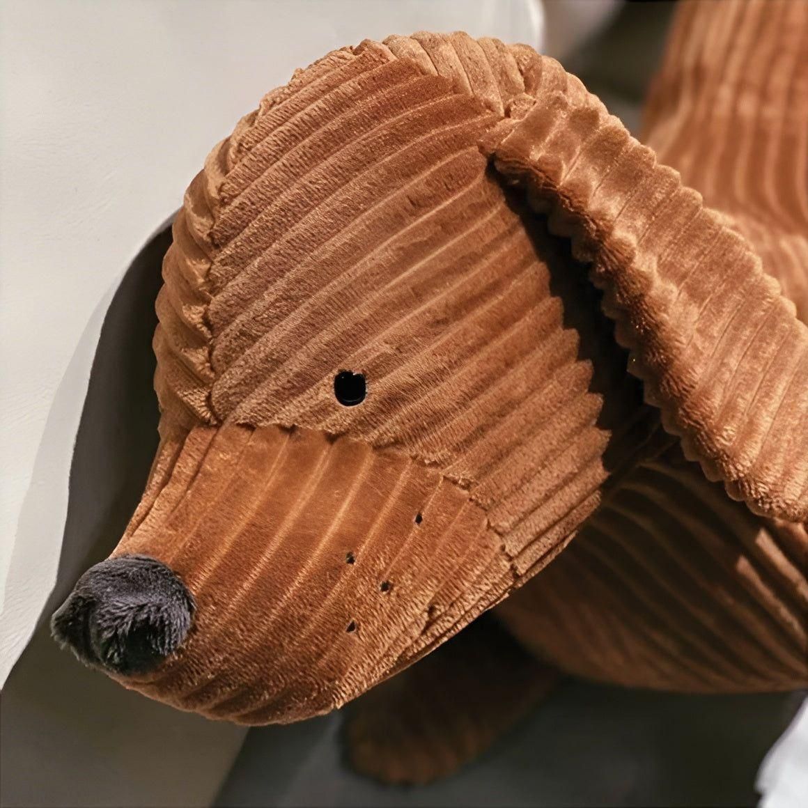 SnuggleHound Kissen – Ergonomisches Dackel-Plüschkissen