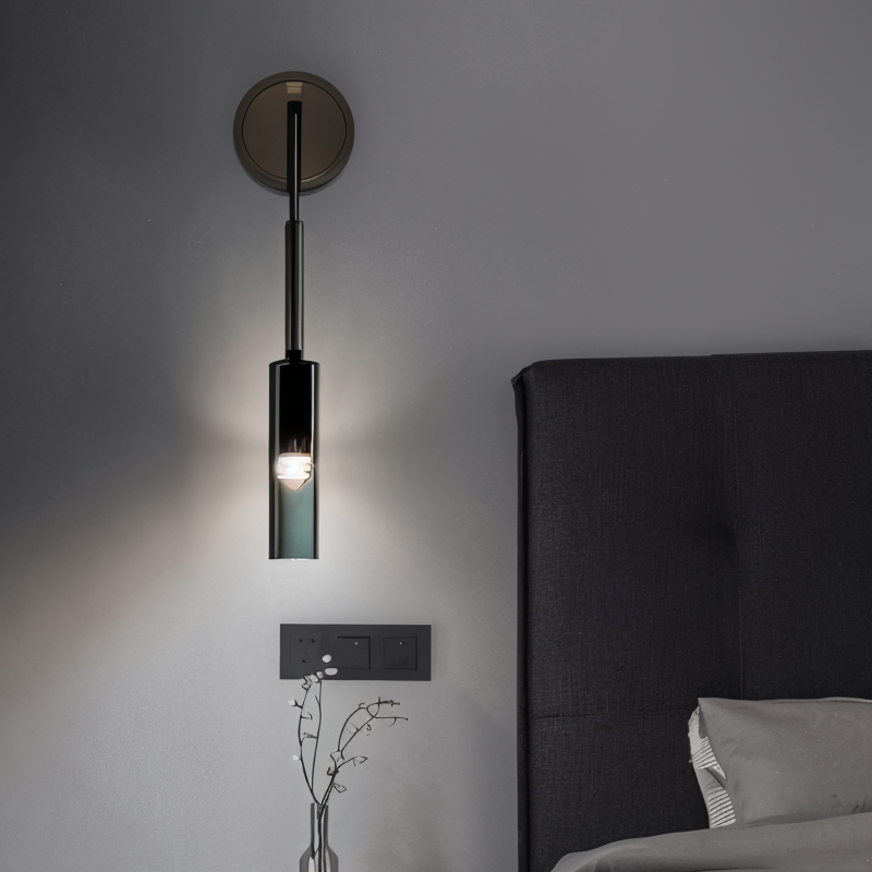 Minimalistische Wandleuchte mit Rauchglas – Orvane | Brehn