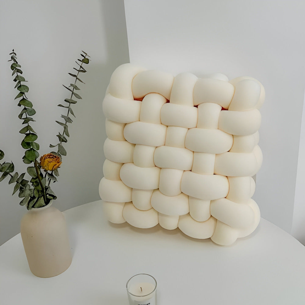 Brehn | Dekokissen mit Knopfdesign