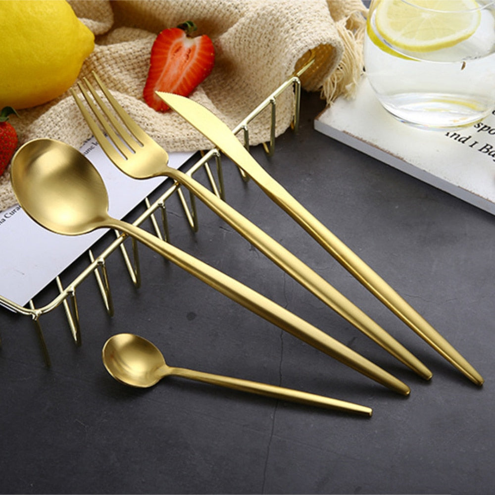 Arya Gold Besteckset – Elegante Schlichtheit in Gold | Brehn