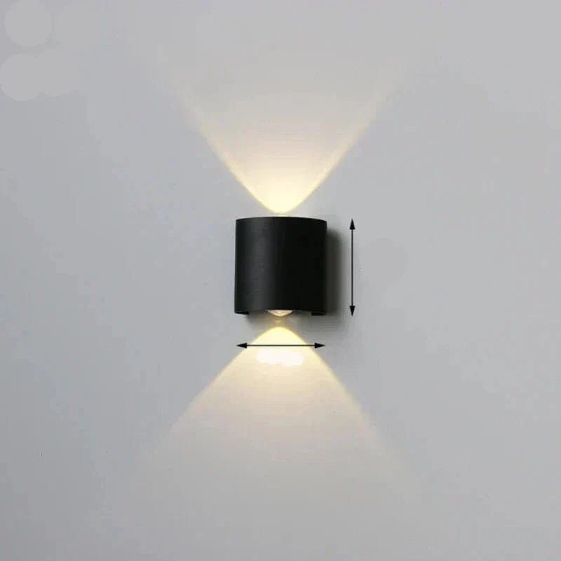 Brehn | Wasserdichte Wandlampe für den Außenbereich