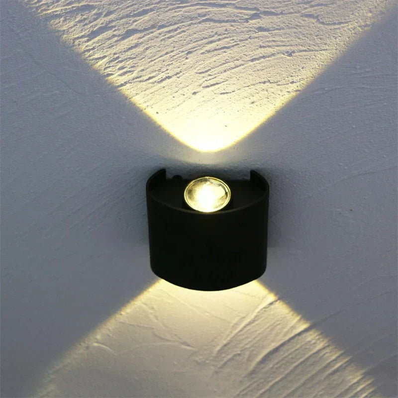 Brehn | Wasserdichte Wandlampe für den Außenbereich