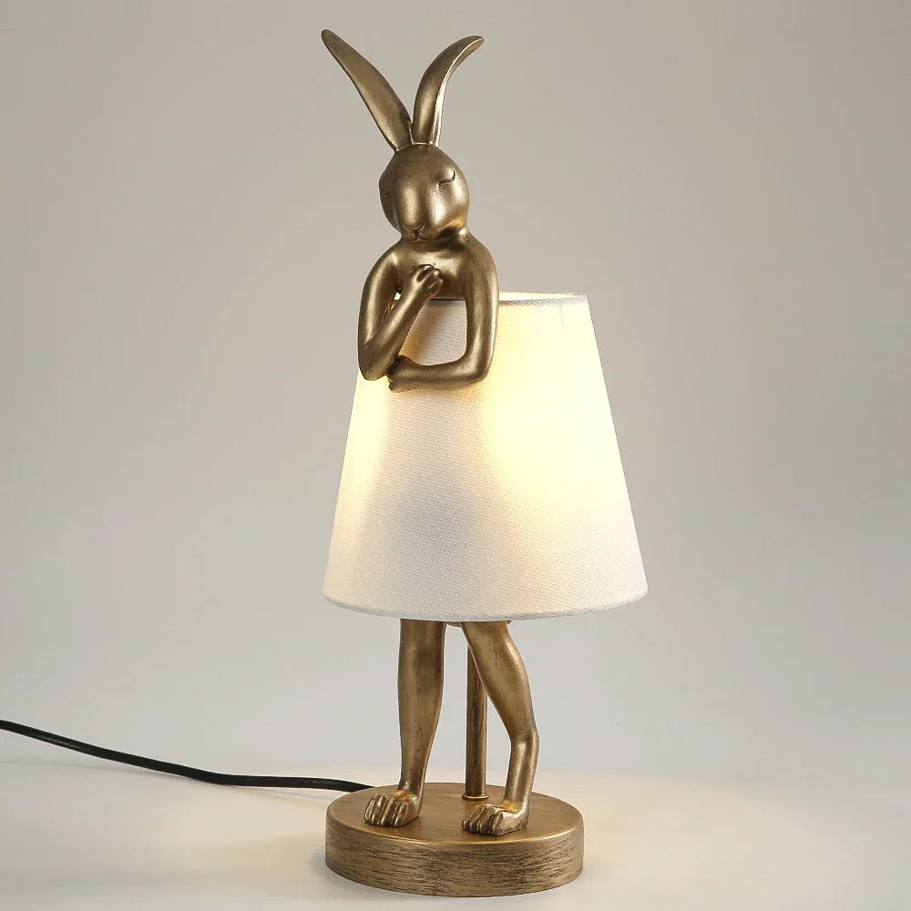 Rabbit Tischlampe – Dimmbares LED-Nachtlicht im modernen Design für das Kinderzimmer & Wohnzimmer | Brehn