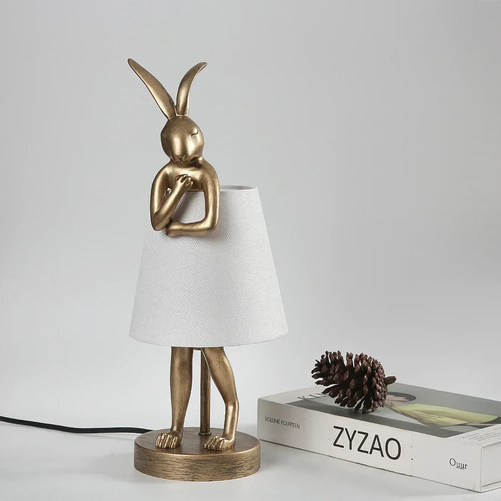 Rabbit Tischlampe – Dimmbares LED-Nachtlicht im modernen Design für das Kinderzimmer & Wohnzimmer | Brehn