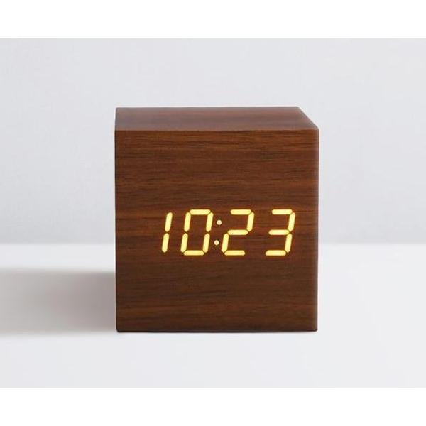 LED Holz Würfel Wecker | Brehn