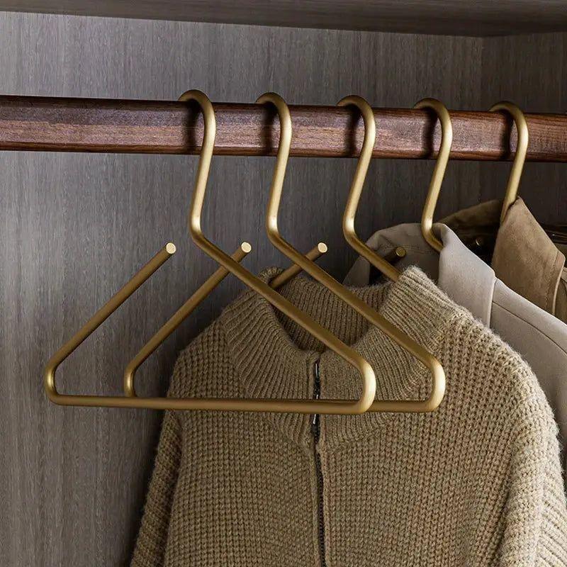 Brehn | Luxus Anzug matte Kleiderbügel Set 4 plus 1