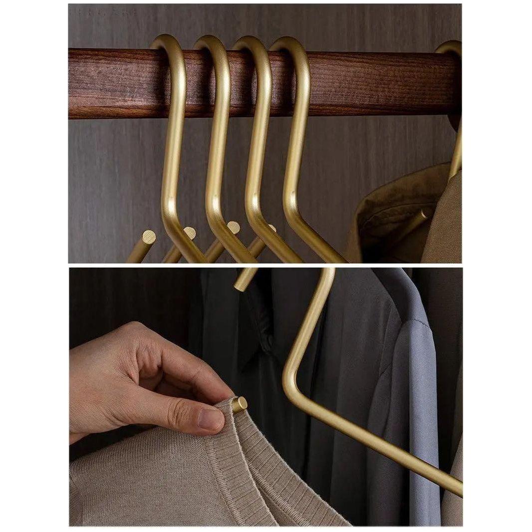 Brehn | Luxus Anzug matte Kleiderbügel Set 4 plus 1
