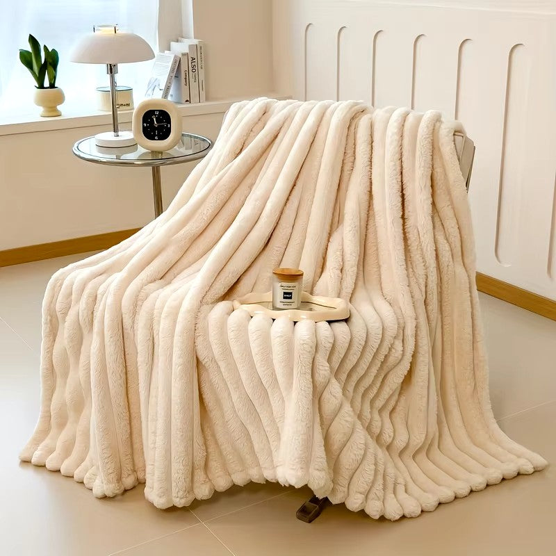 Luxuriöse Faux-Rabbit-Fell-Wurfdecke für ultimativen Komfort