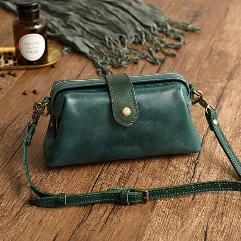 Norvella Schultertasche aus strukturiertem Kunstleder für Damen | Brehn
