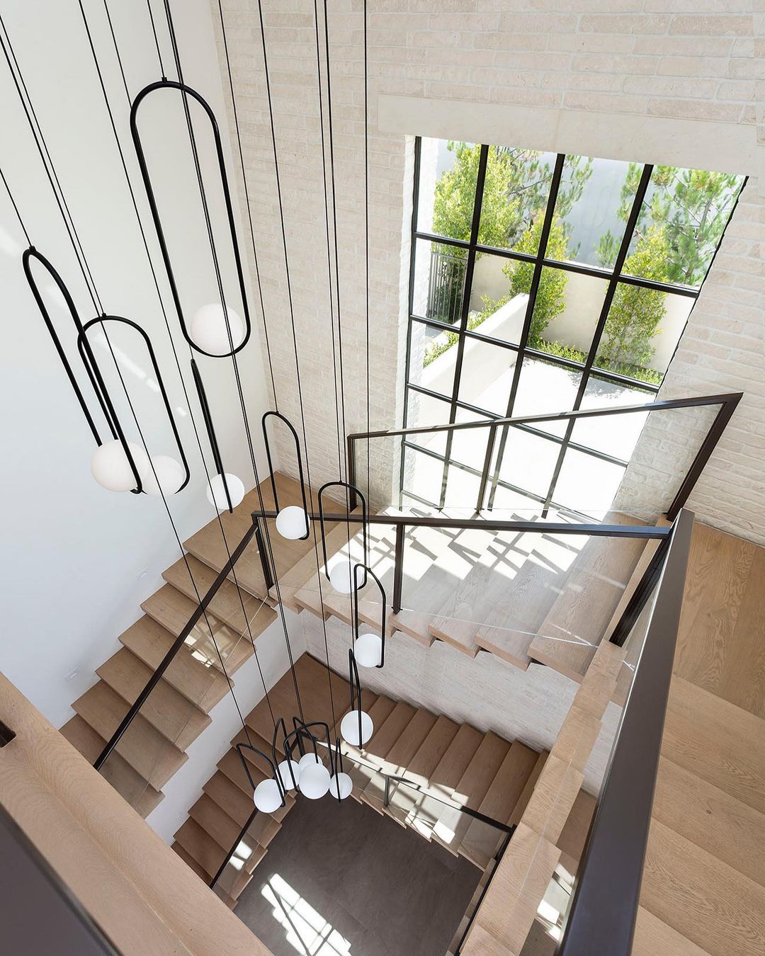 Moderne und Elegante Pendelleuchte - Stilvolle Hängelampe für Innenbeleuchtung | Brehn