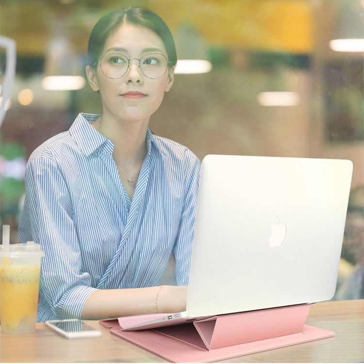 FlexiGuard Laptop-Hülle | Wasserdicht, stoßfest und multifunktional | Brehn