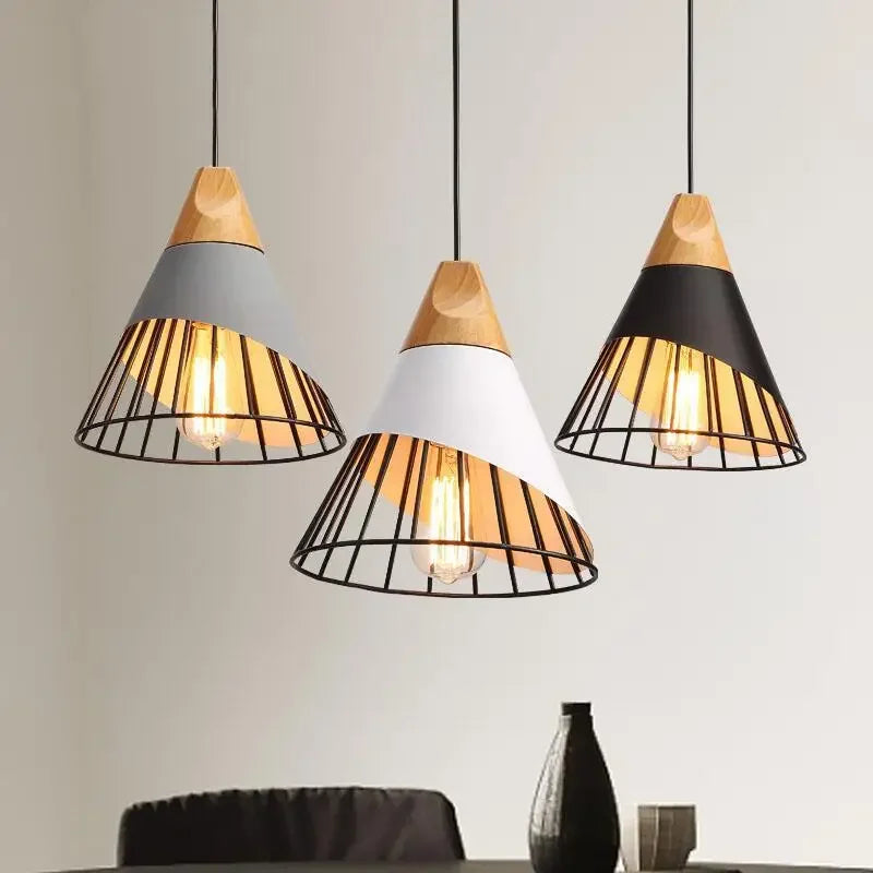 Moderne Pendelleuchten – Stilvolle Hängeleuchte aus Holz und Metall für Esszimmer und Küche | Brehn