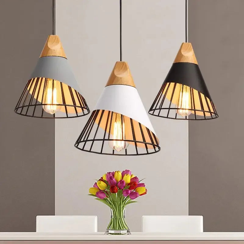 Moderne Pendelleuchten – Stilvolle Hängeleuchte aus Holz und Metall für Esszimmer und Küche | Brehn