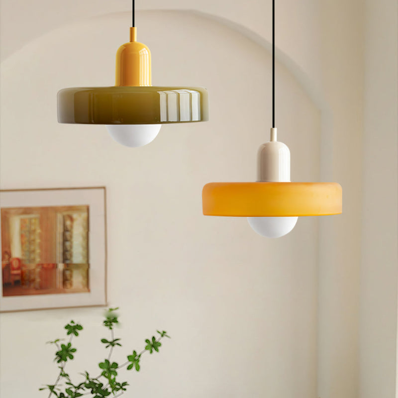 Farbenfrohe Bauhaus-Style Pendelleuchte - StiloGlas | Brehn