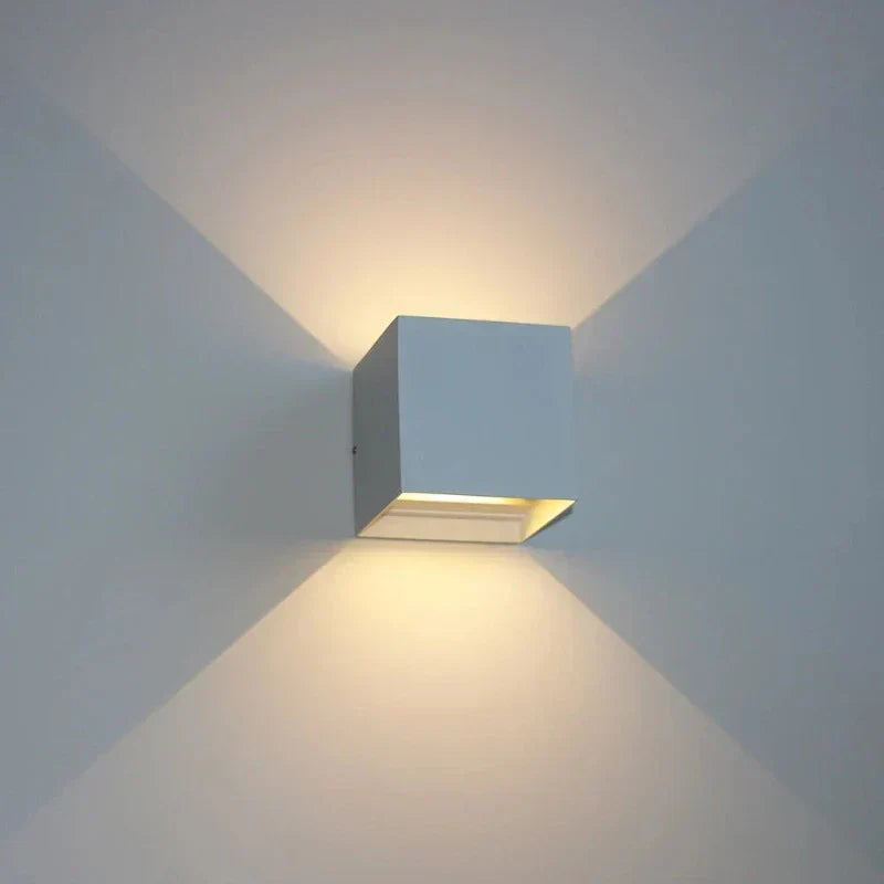 Brehn | Minimalist Glühen im Freien