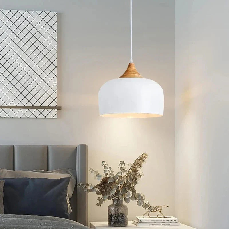 Moderne Skandinavische Hängelampe – Holz & Metall Pendelleuchte für Schlafzimmer | Brehn