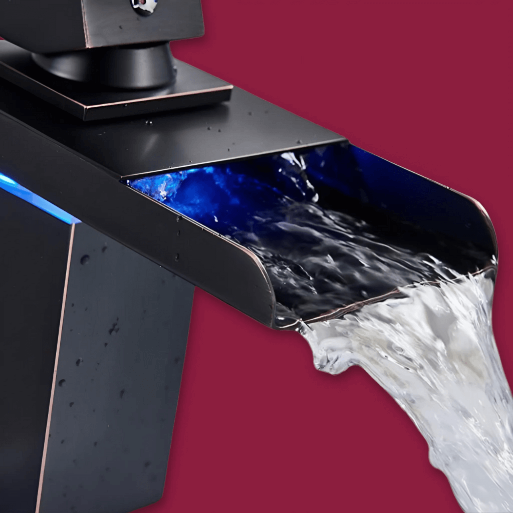 Brehn | Eleganter LED Wasserfall Wasserhahn - für Luxus Badezimmer