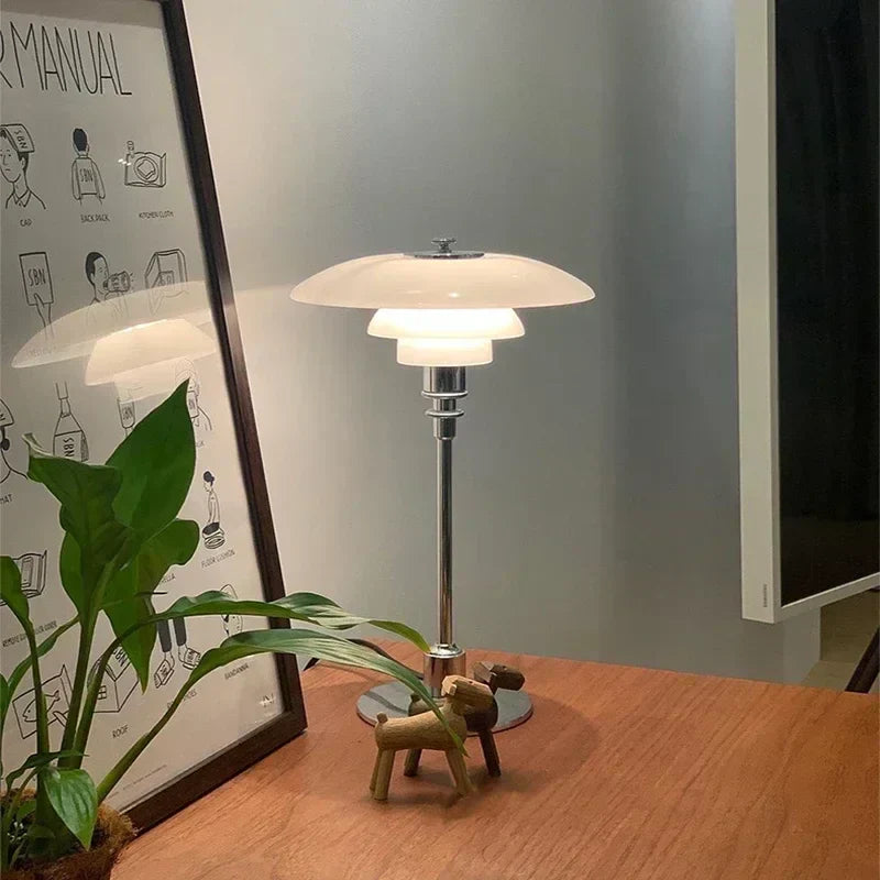 Nordische Glas Tischlampe – Minimalistische LED-Lampe für zu Hause | Brehn
