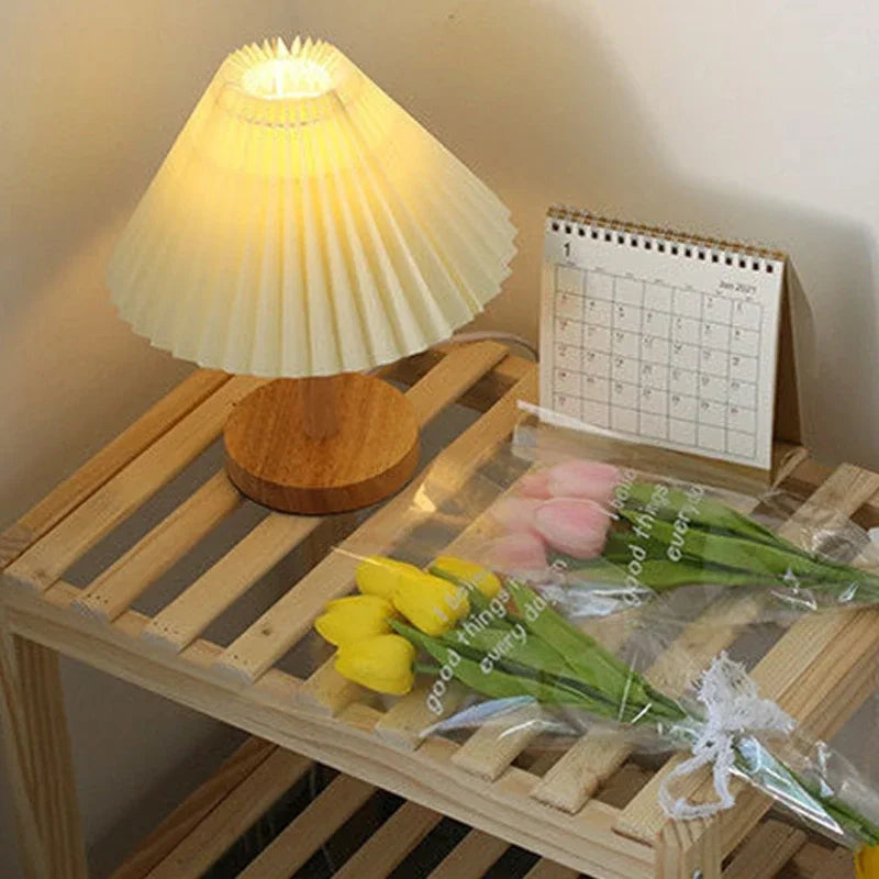 Brehn | Shadelight - Stylische Minimalistische Tischlampe für Luxus Innenbeleuchtung