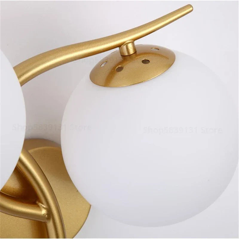 Moderne skandinavische Wandlampe aus Eisen – Minimalistische LED-Wandleuchte für Wohnzimmer & Schlafzimmer | Brehn