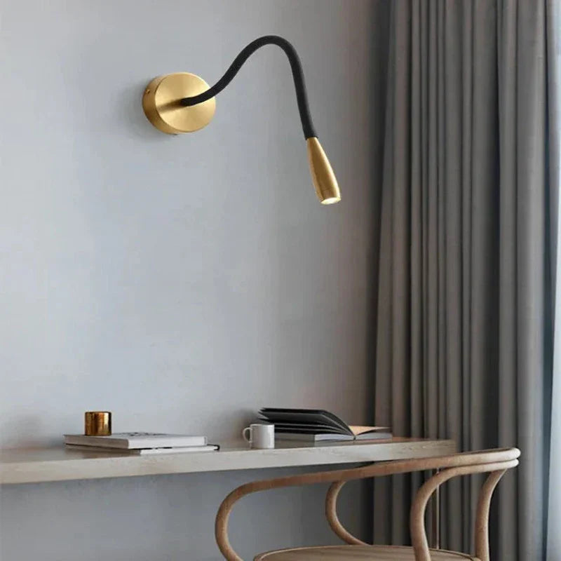 Moderne Wandleuchte mit flexiblem Arm für Innenbereich – Verstellbare LED Wandlampe für Wohnzimmer und Schlafzimmer | Brehn