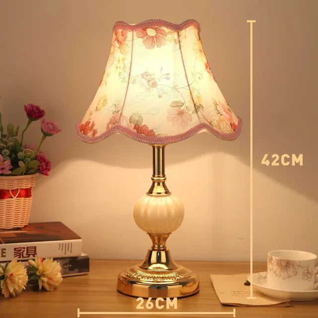 Nordische Vintage Tischlampe – Klassische Retro Tischleuchte für stilvolle Einrichtung | Brehn