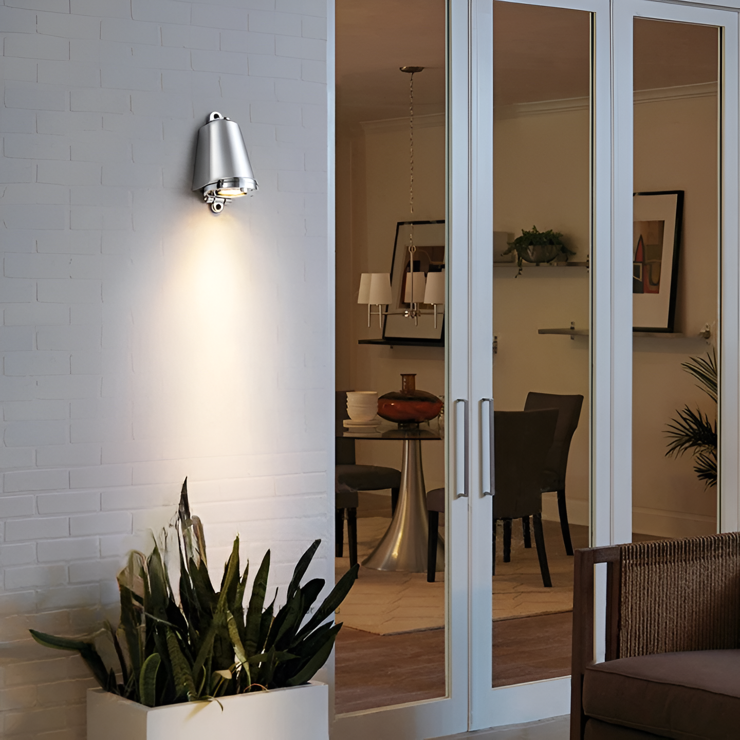 Brehn | Minimalistische LED Außenwandleuchte