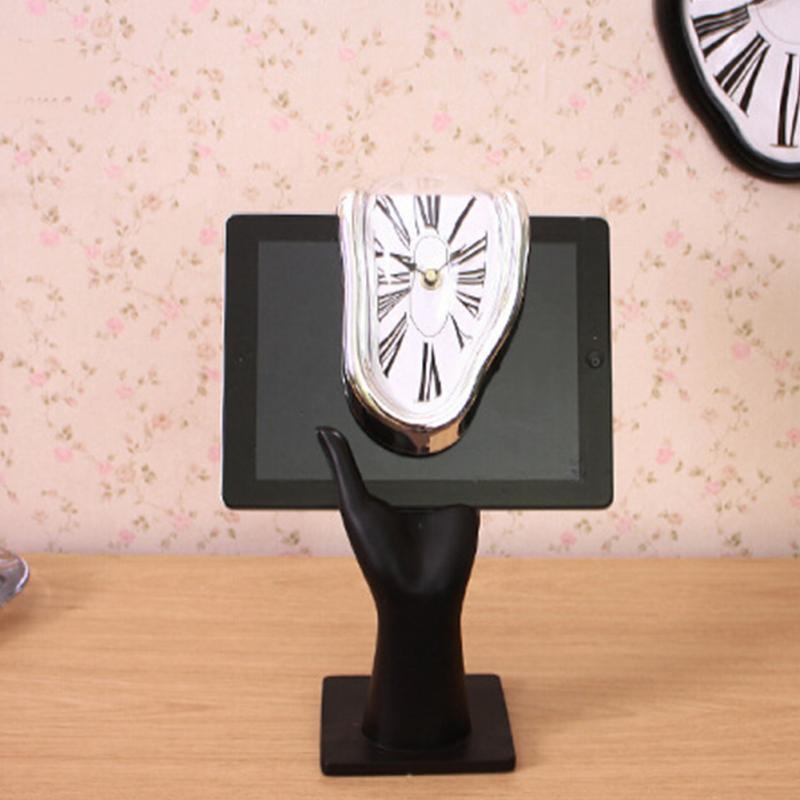 Verzerrte Schmelzende Uhr | Brehn