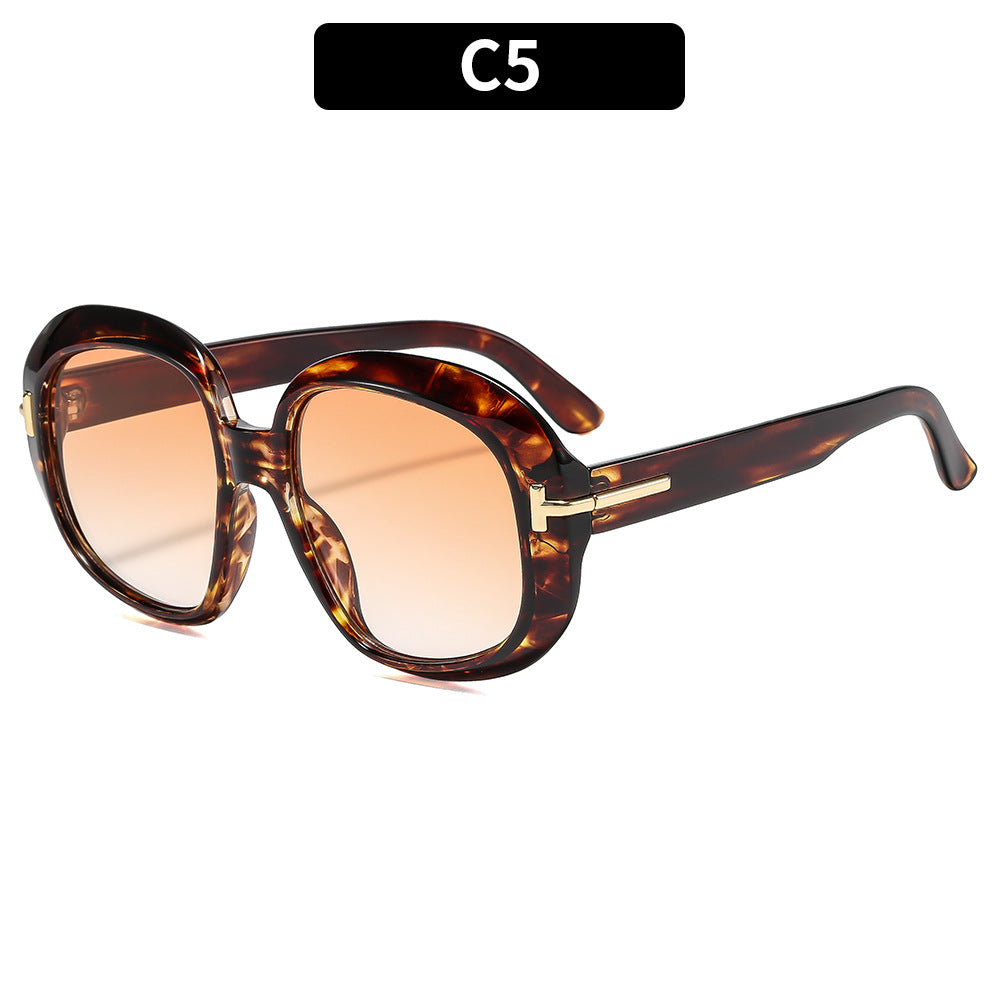 Oversized Retro-inspirierte Sonnenbrille