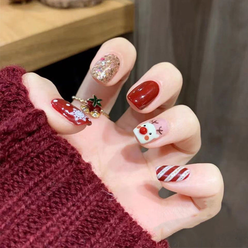 Künstlerisches Press-On-Nagelset mit Tierdruck
