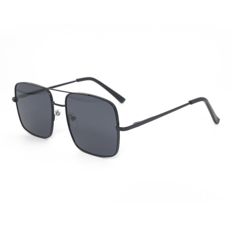 Modische Oversized-Sonnenbrille Im Eleganten Quadratdesign Brehn