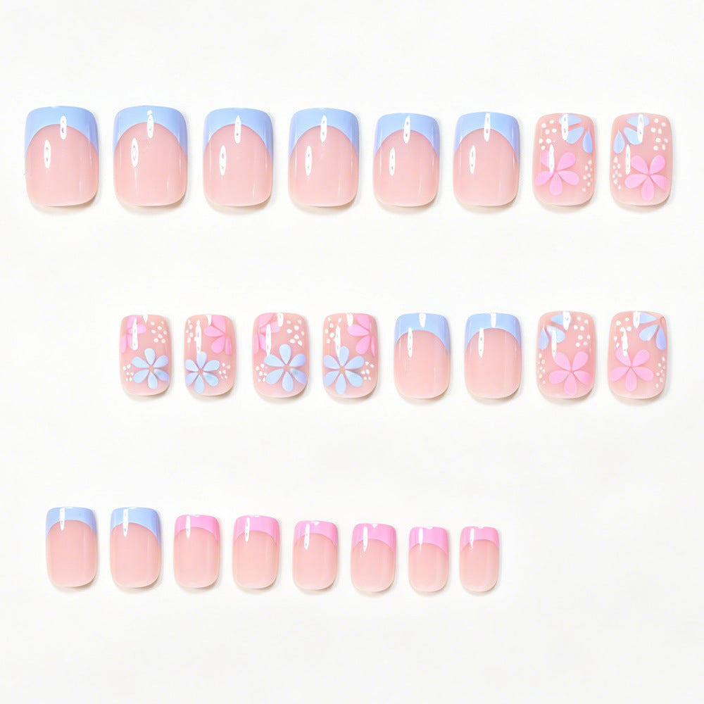 Künstlerische Blumendekorations-Nagelspitzen Brehn