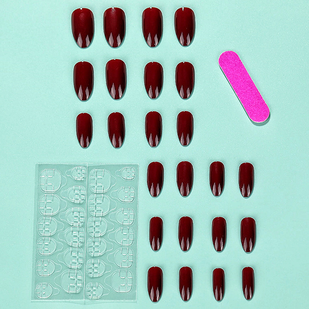 Kunstnägel mit eleganter Mandelform Brehn