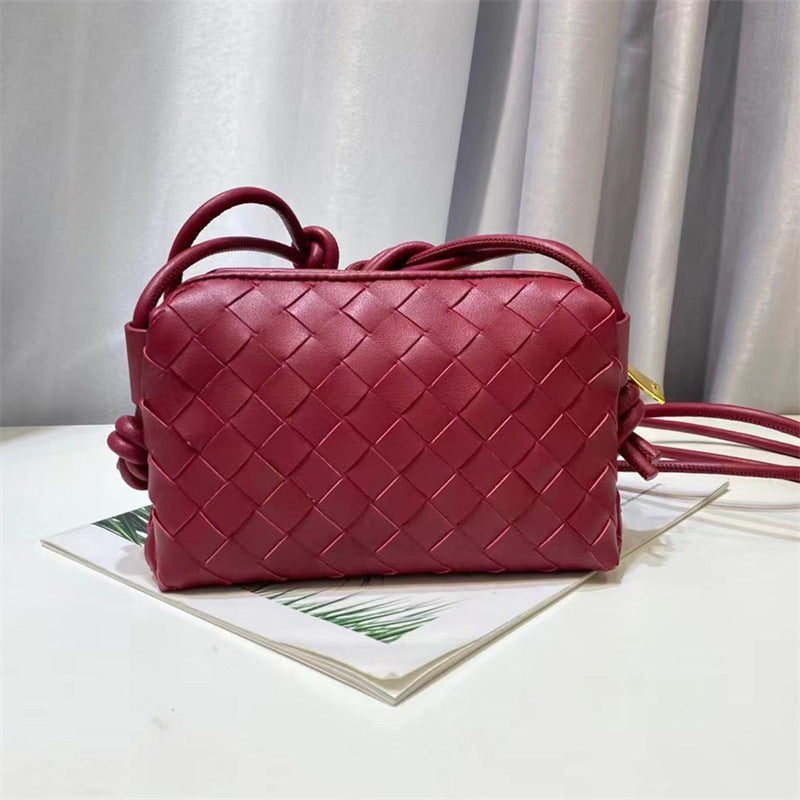 Elegante Geflochtene Umhängetasche Brehn