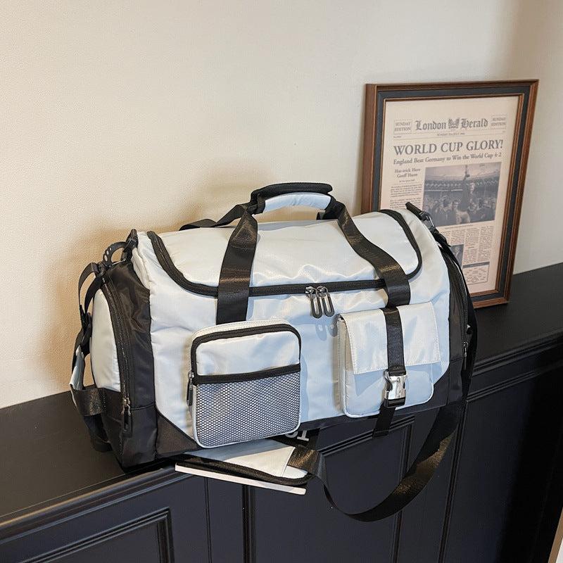 Vielseitige Reisetasche mit mehreren Fächern