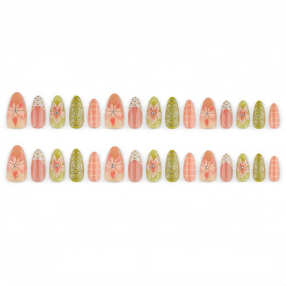 Kreatives Blumen-Nageldesign Brehn