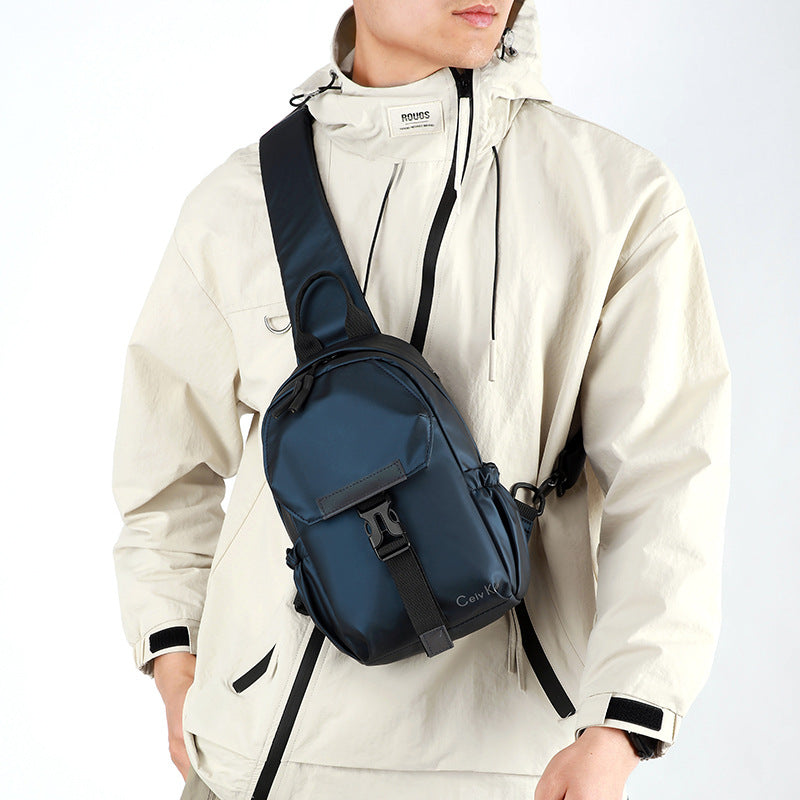 Schulterrucksack mit vielseitigen Fächern und wasserdichtem Material Brehn