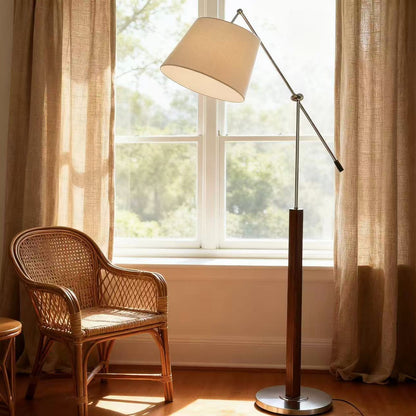 Verstellbare Arm Stehlampe