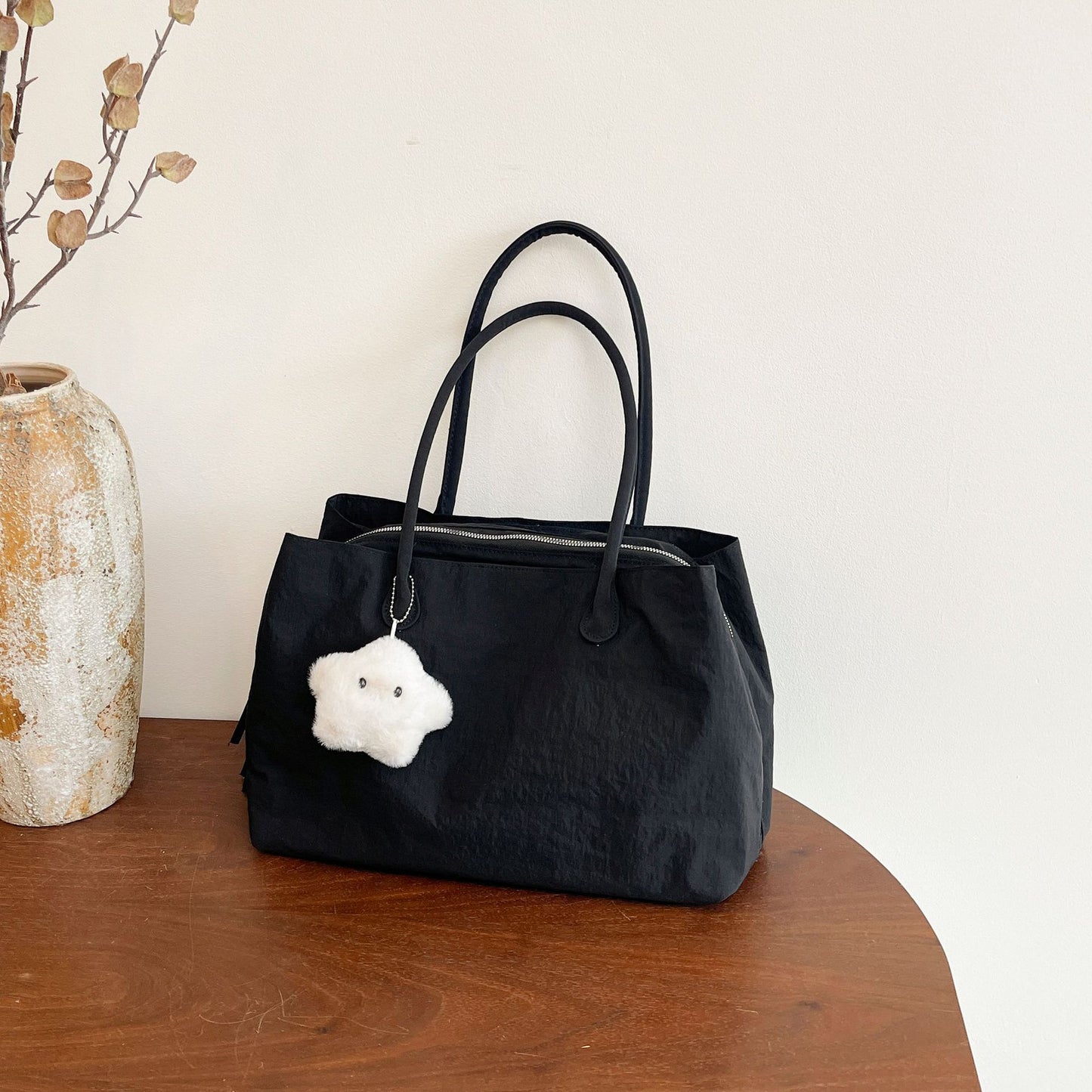 Elegante und Multifunktionale Handtasche Brehn