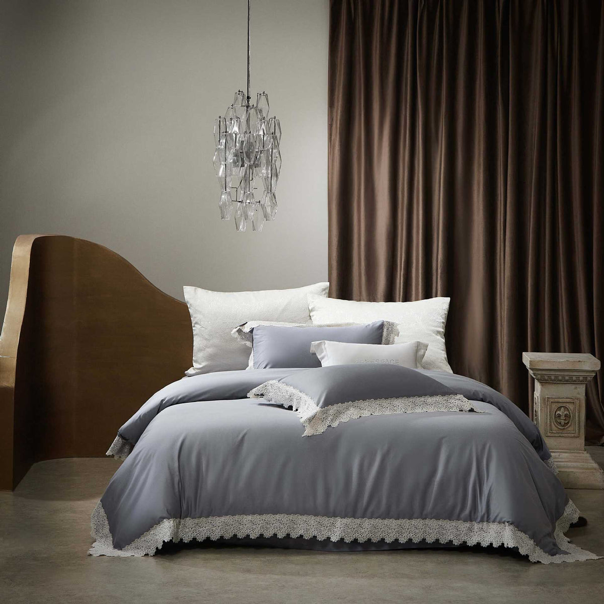 Luxuriöses Satin-Bettwäsche-Set mit Spitzenbesatz