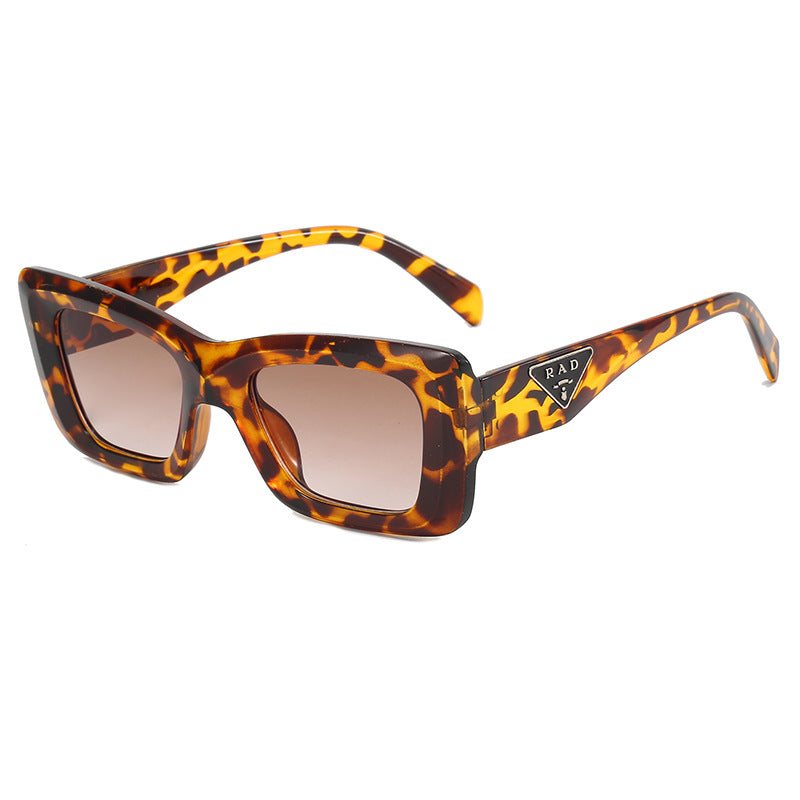 Damen modische quadratische Sonnenbrille mit stilvollem Rahmen Brehn