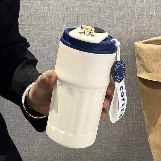 Damen Isolierter Kaffee Becher mit praktischem Klappverschluss Brehn