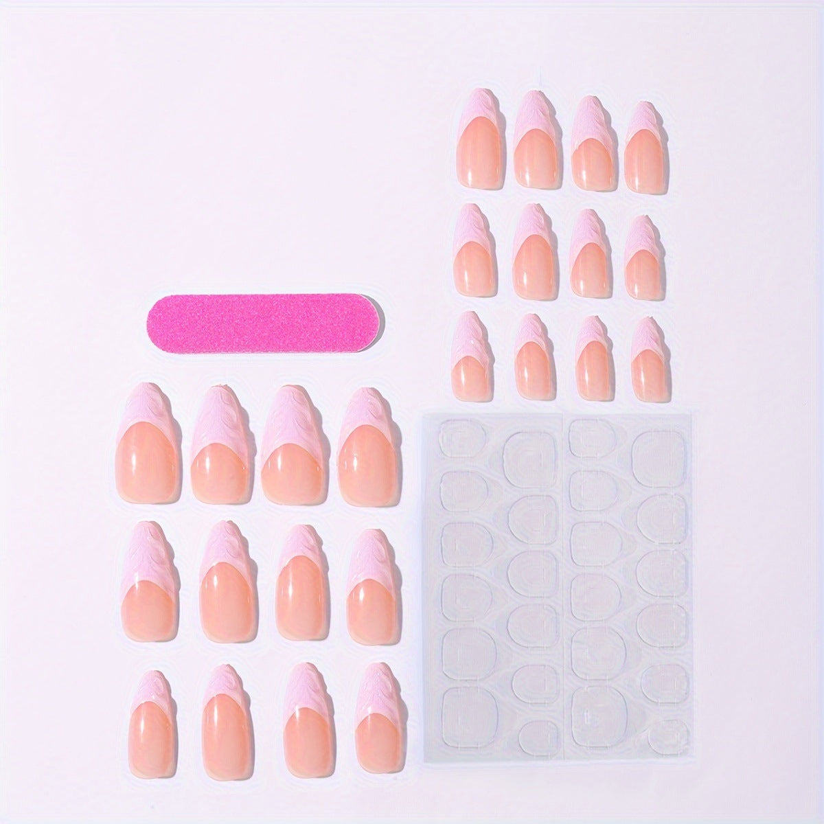 Kunstnagelset mit eleganten Spitzen und filigranem Design Brehn