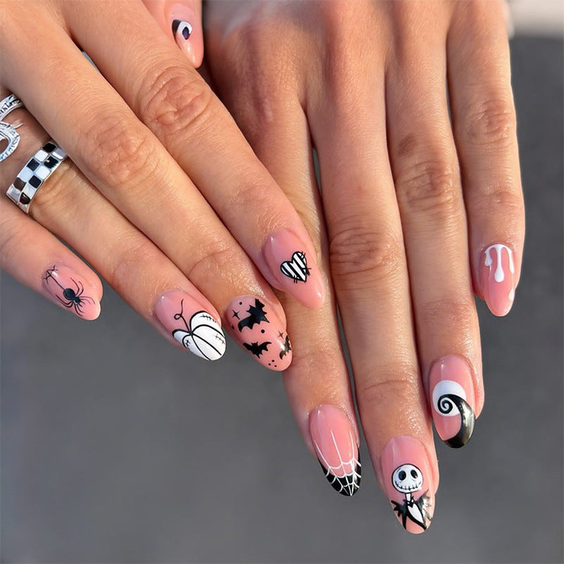 Kreatives Halloween Nageldesign Brehn