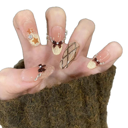 Dekoratives Press-On Nagelkunst Set