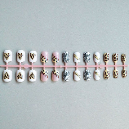 Trendy Tierdruck Nagelkunst 1790957446