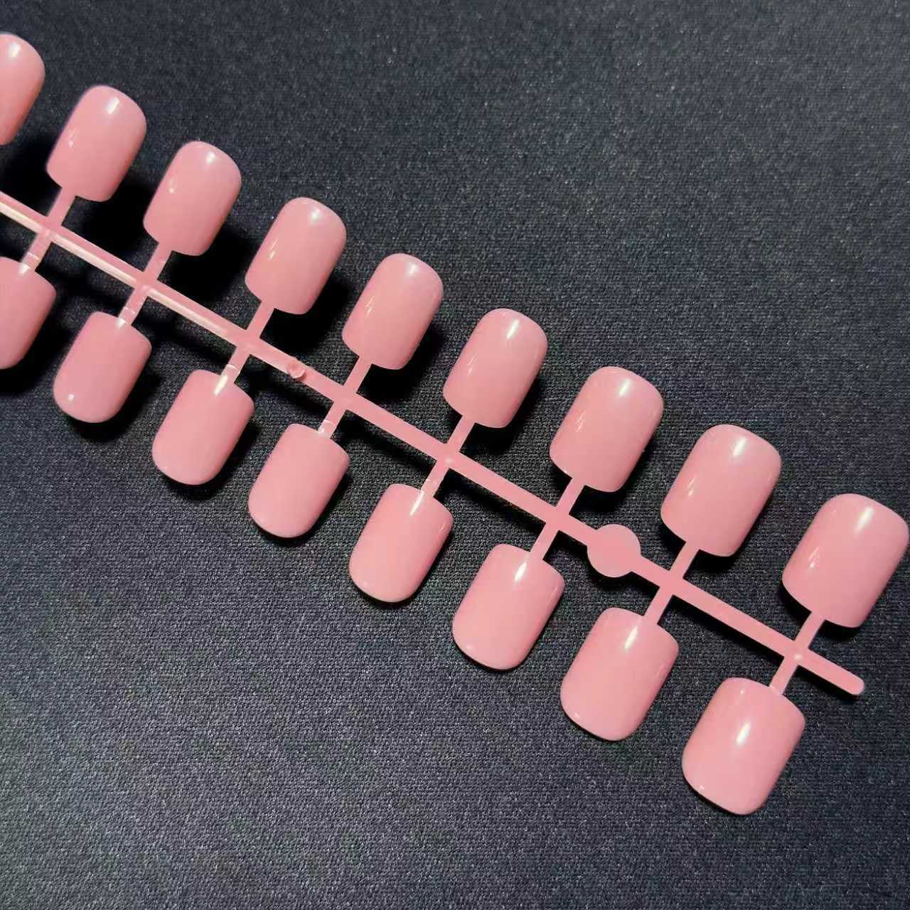 Elegante Press-On Nagelverlängerungen Brehn