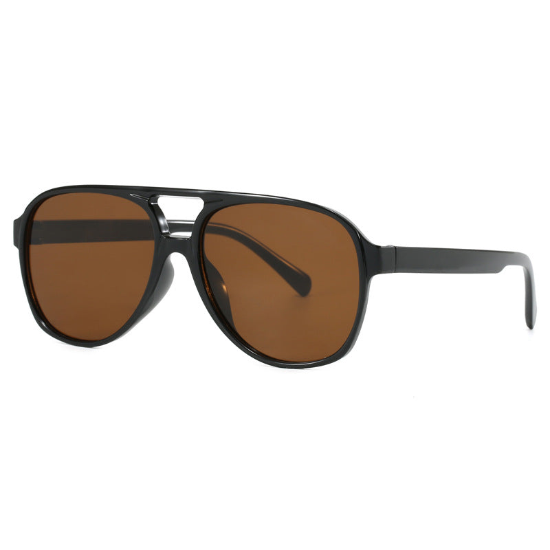 Damen Oversized Sonnenbrille mit sportlichem Design Brehn