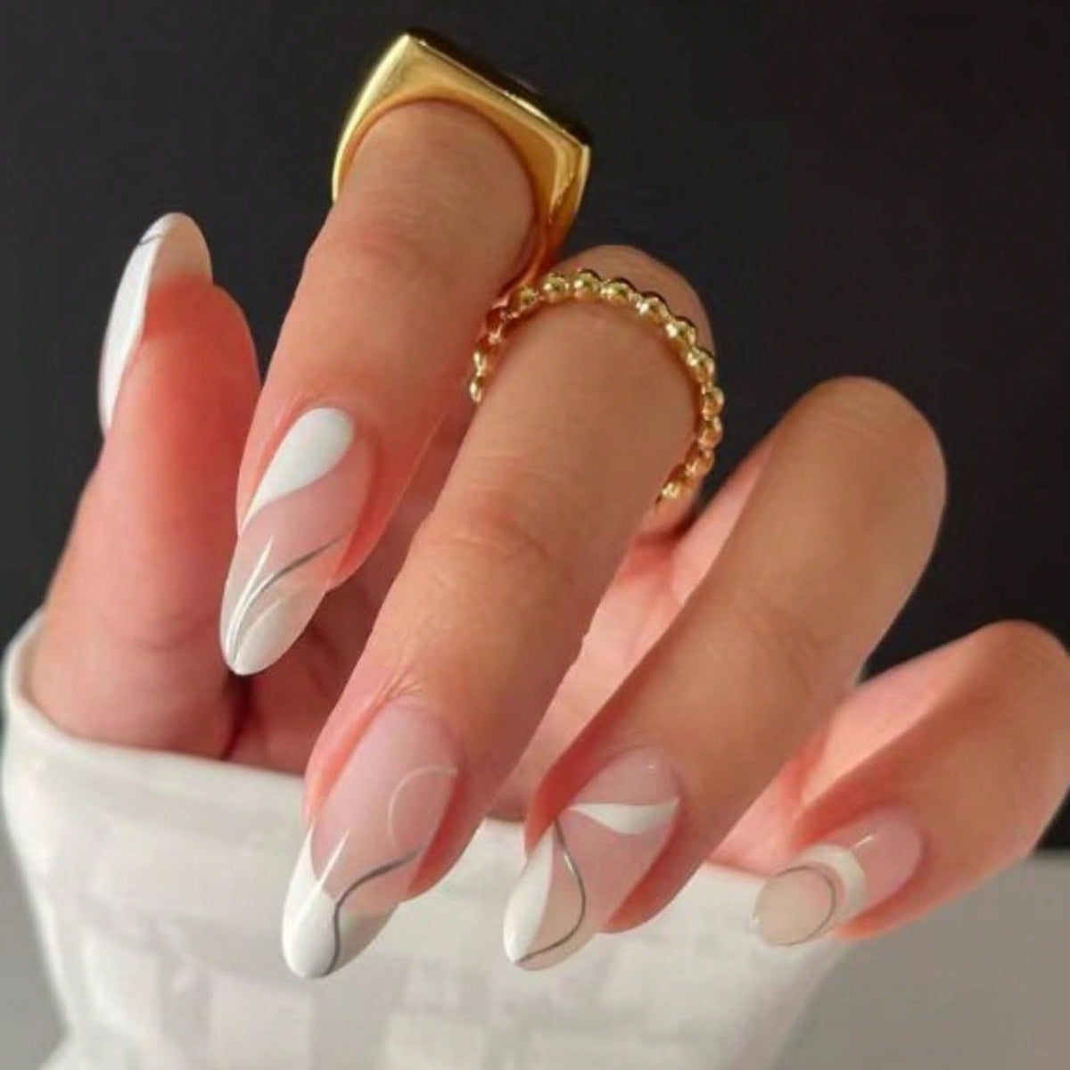 Künstlerisches Abstract Nageldesign Set
